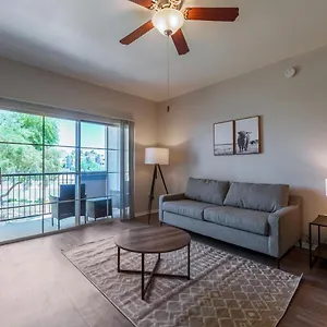 Chic 2br At Lookout Mountain By Gia Apartment